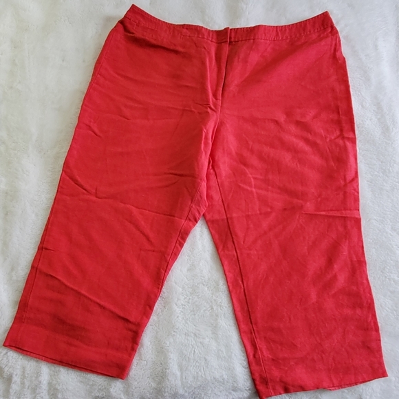 Lightweight Linen Capri Size 14 - Picture 2 of 5